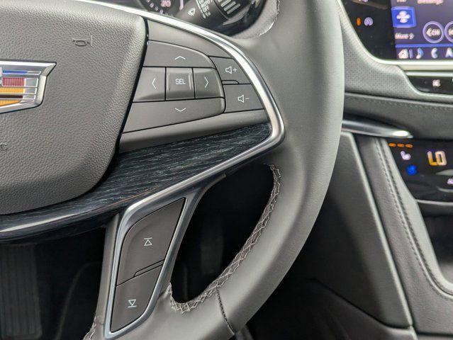 new 2025 Cadillac XT5 car, priced at $57,990