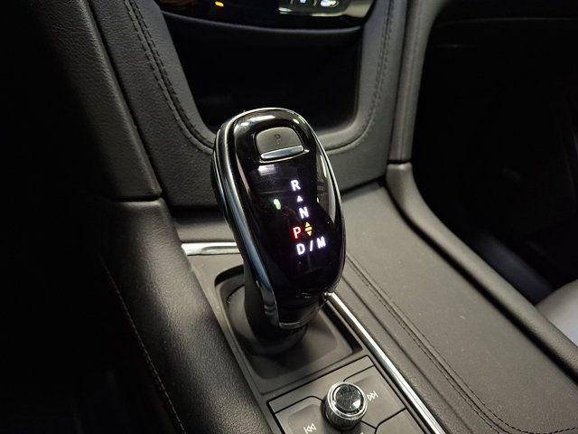 used 2023 Cadillac XT6 car, priced at $40,190