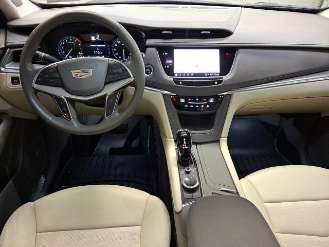 used 2023 Cadillac XT5 car, priced at $35,600