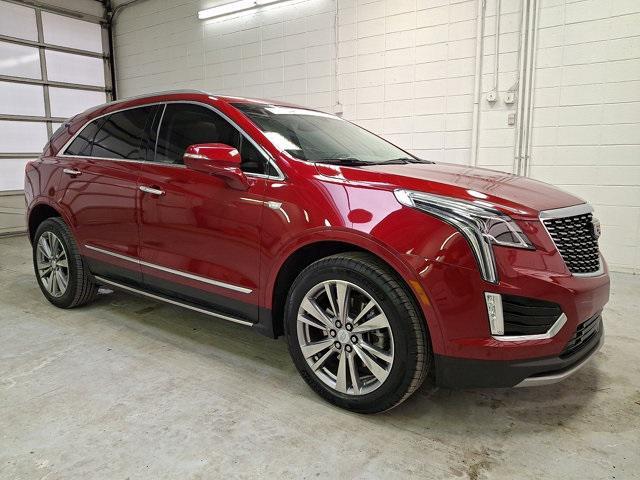 used 2023 Cadillac XT5 car, priced at $35,600