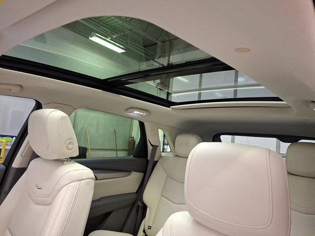 used 2023 Cadillac XT5 car, priced at $35,600