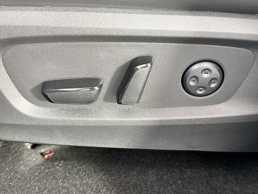 used 2026 INFINITI QX60 car, priced at $52,995