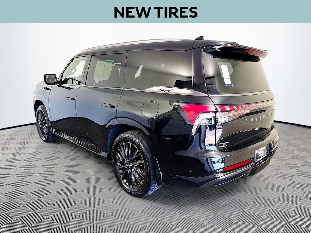 used 2026 INFINITI QX80 car, priced at $92,995
