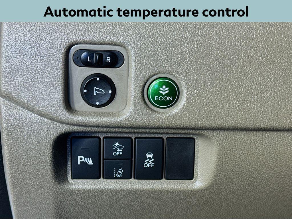 used 2022 Honda Pilot car, priced at $31,995