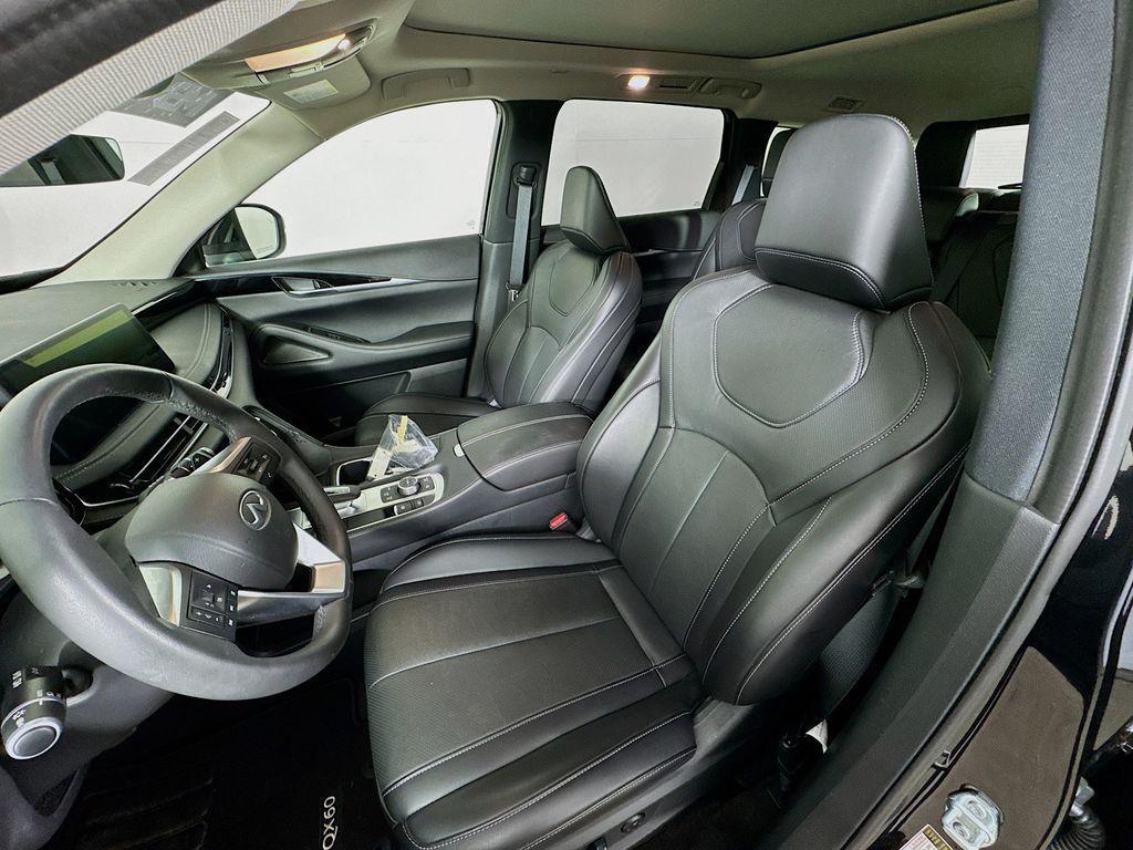 used 2025 INFINITI QX60 car, priced at $42,699