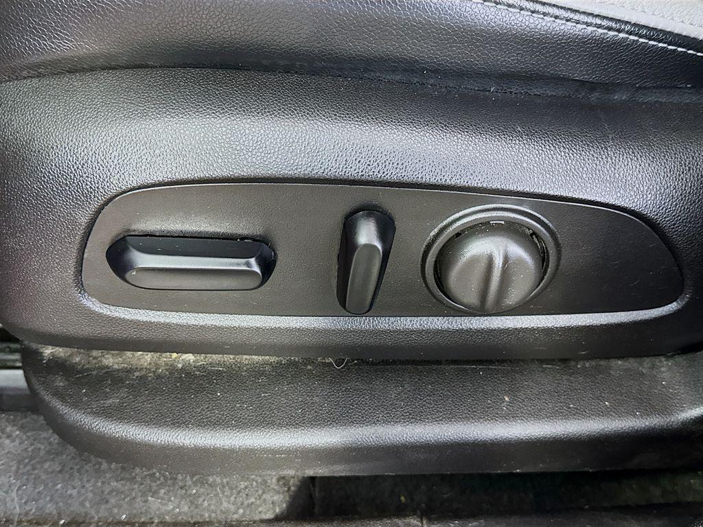 used 2018 Chevrolet Equinox car, priced at $12,995