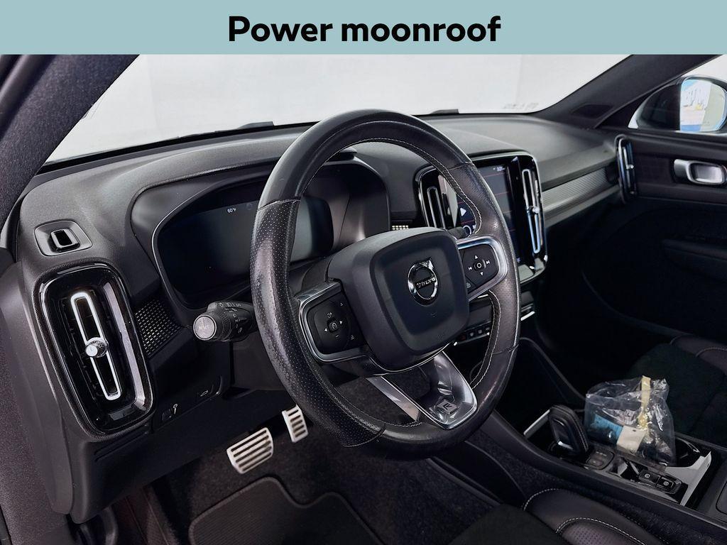 used 2020 Volvo XC40 car, priced at $22,988