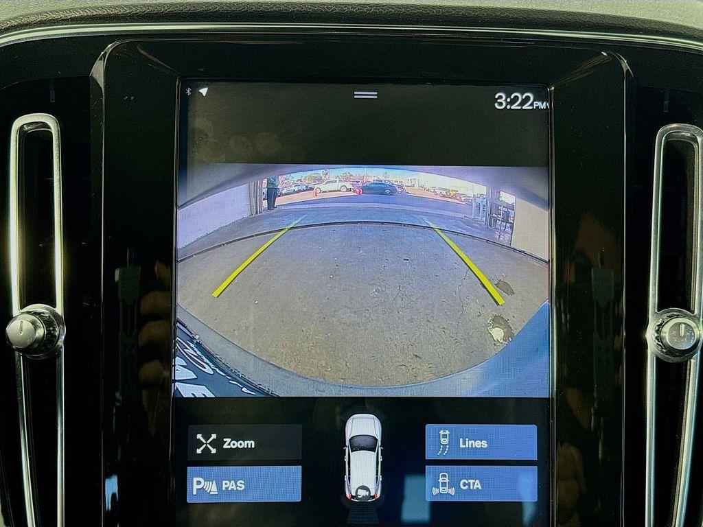 used 2020 Volvo XC40 car, priced at $22,988