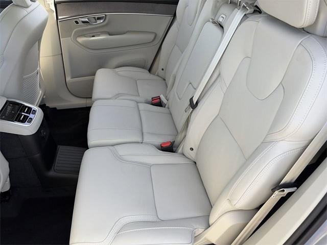 new 2026 Volvo XC90 Plug-In Hybrid car, priced at $85,745