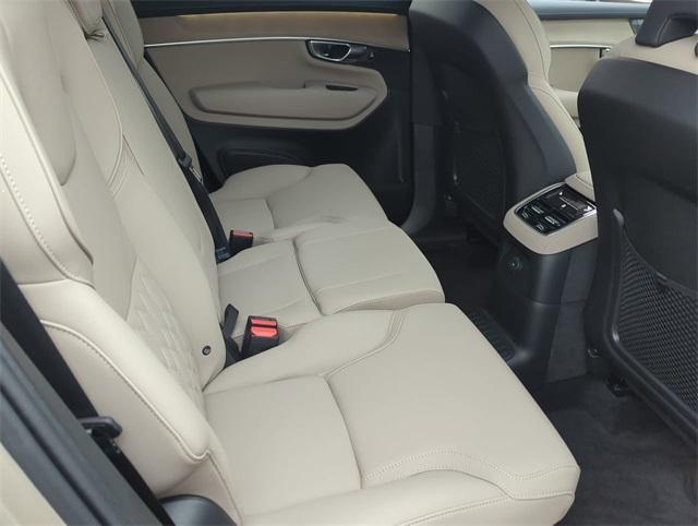 new 2026 Volvo XC90 Plug-In Hybrid car, priced at $81,875