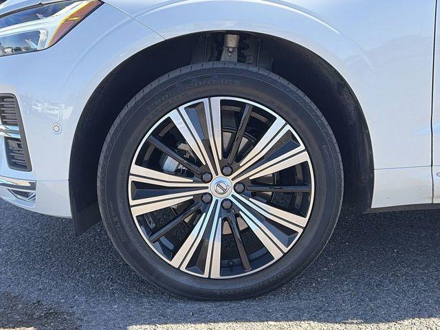 used 2023 Volvo XC60 car, priced at $30,999