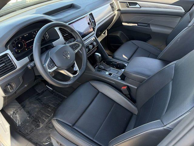 used 2022 Volkswagen Atlas Cross Sport car, priced at $18,999