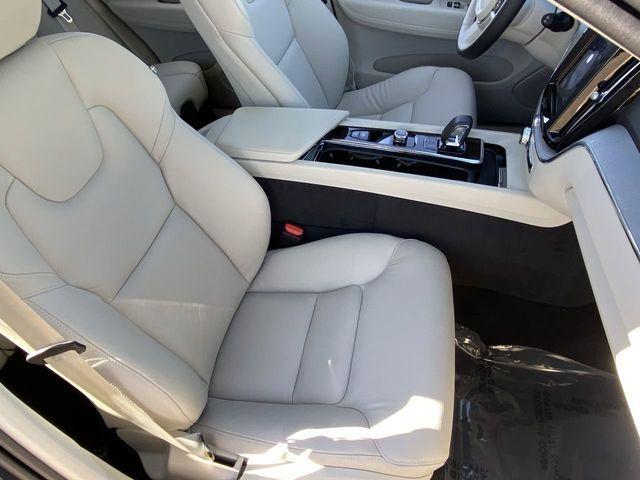 new 2025 Volvo XC60 Plug-In Hybrid car, priced at $67,425