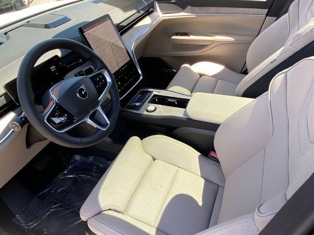 new 2025 Volvo EX90 car, priced at $88,560