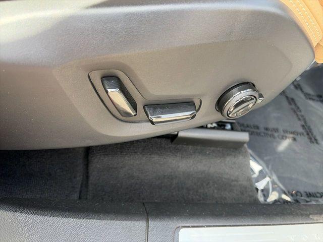 used 2023 Volvo XC60 car, priced at $38,999