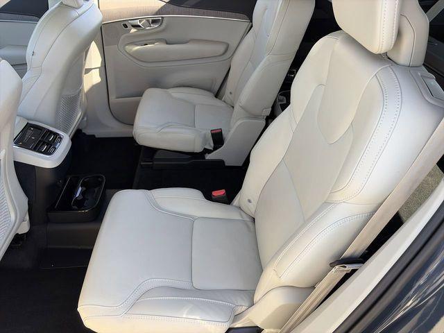 used 2022 Volvo XC90 car, priced at $35,327