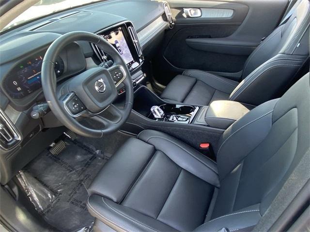 new 2025 Volvo XC40 car, priced at $48,785