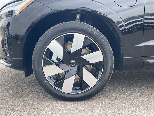 new 2025 Volvo XC60 Plug-In Hybrid car, priced at $66,260