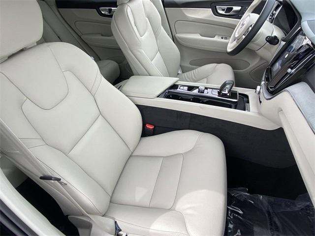 new 2025 Volvo XC60 Plug-In Hybrid car, priced at $66,260