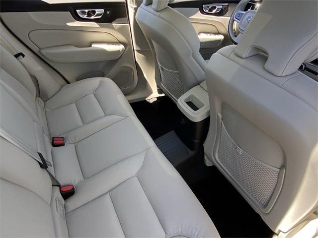 new 2025 Volvo XC60 Plug-In Hybrid car, priced at $63,895