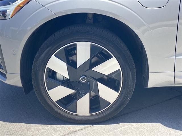 new 2025 Volvo XC60 Plug-In Hybrid car, priced at $64,695