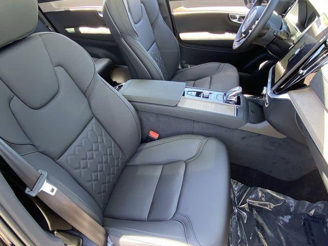 new 2025 Volvo XC90 car, priced at $70,280