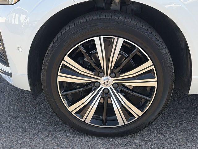 used 2023 Volvo XC60 car, priced at $32,999