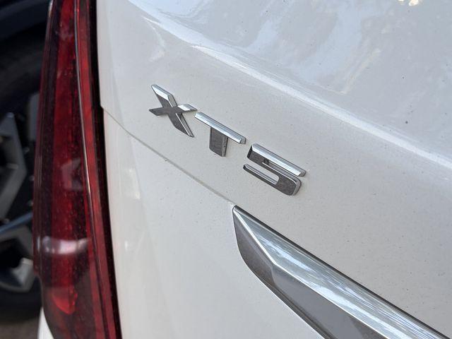 used 2020 Cadillac XT5 car, priced at $25,999