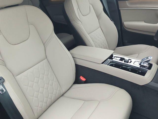 new 2026 Volvo XC90 Plug-In Hybrid car, priced at $81,875