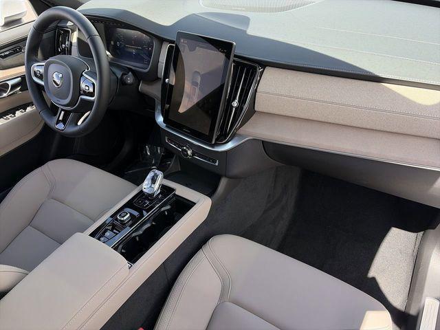 new 2026 Volvo XC90 Plug-In Hybrid car, priced at $81,875