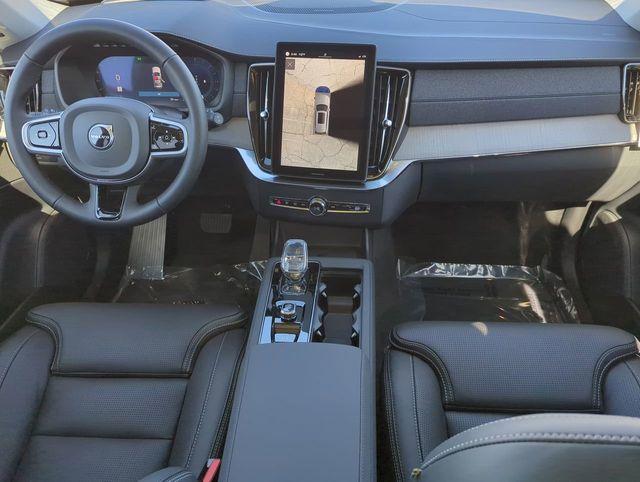 new 2025 Volvo XC90 car, priced at $73,145