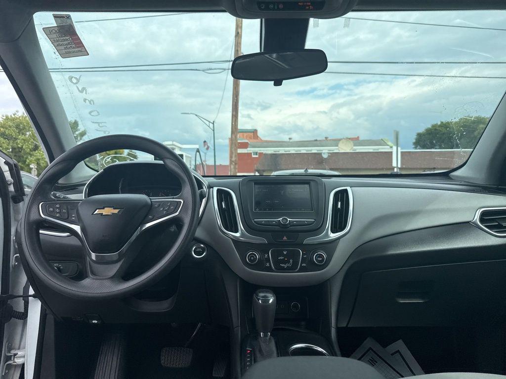 used 2021 Chevrolet Equinox car, priced at $16,995