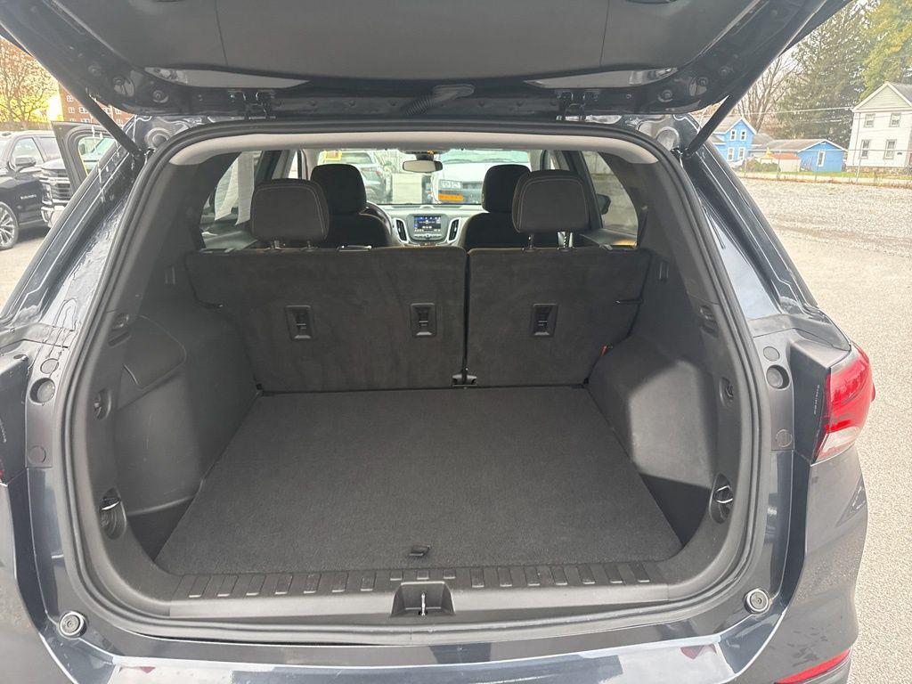 used 2022 Chevrolet Equinox car, priced at $21,995