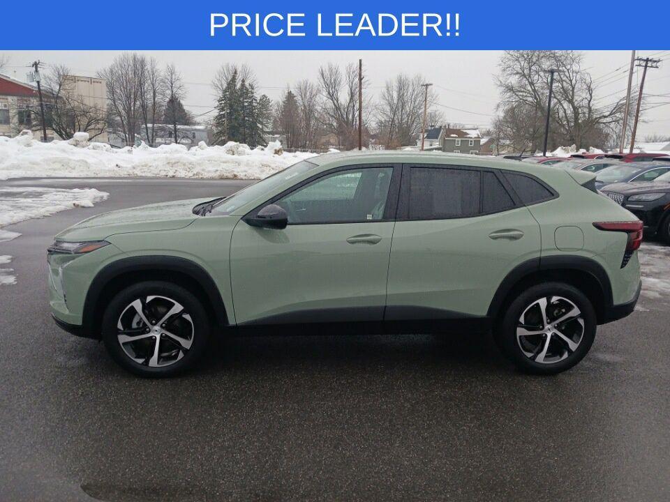 used 2024 Chevrolet Trax car, priced at $20,995