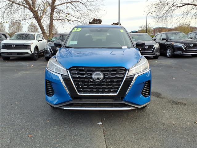 new 2025 Nissan Kicks car, priced at $23,242