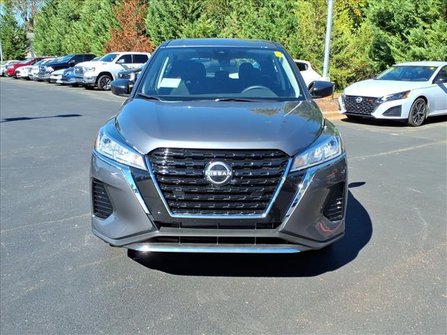 new 2025 Nissan Kicks car, priced at $23,347