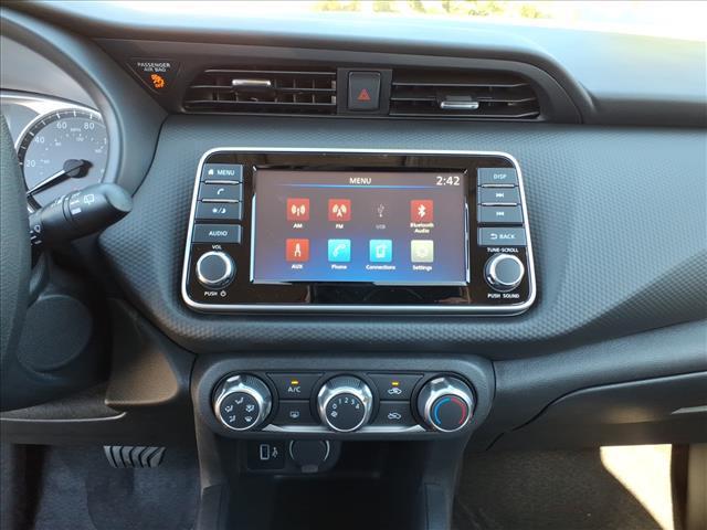 new 2025 Nissan Kicks car, priced at $23,347