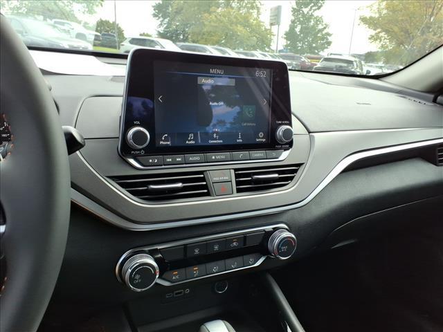 new 2025 Nissan Altima car, priced at $29,895