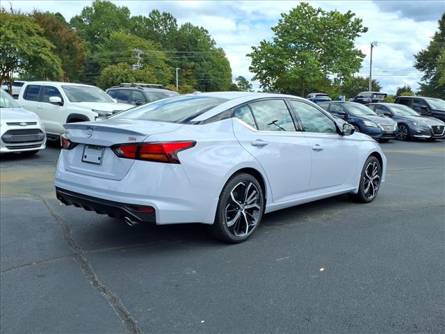 new 2025 Nissan Altima car, priced at $30,338
