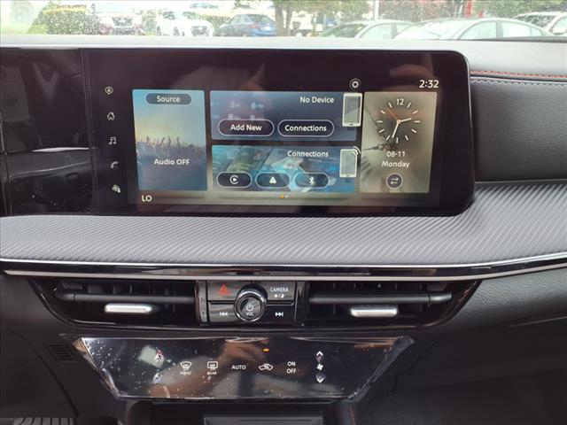 new 2025 Nissan Kicks car, priced at $28,095