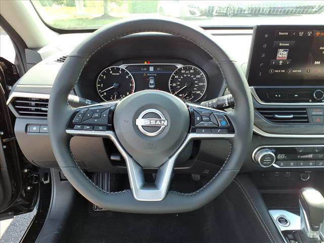 new 2025 Nissan Altima car, priced at $30,215