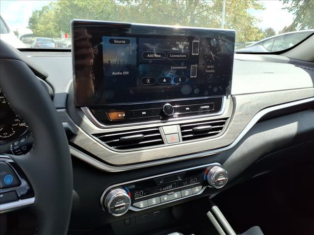 new 2025 Nissan Altima car, priced at $30,124