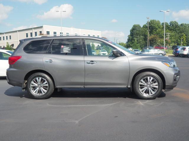 used 2019 Nissan Pathfinder car