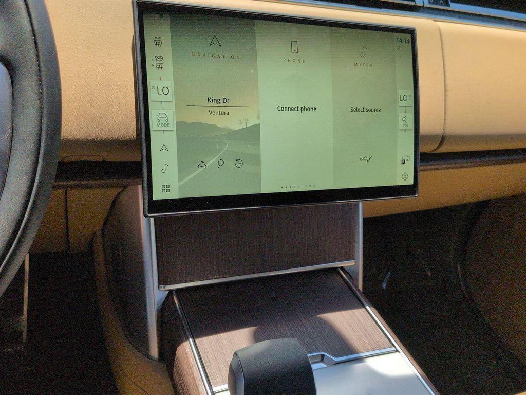 new 2026 Land Rover Range Rover car, priced at $124,657