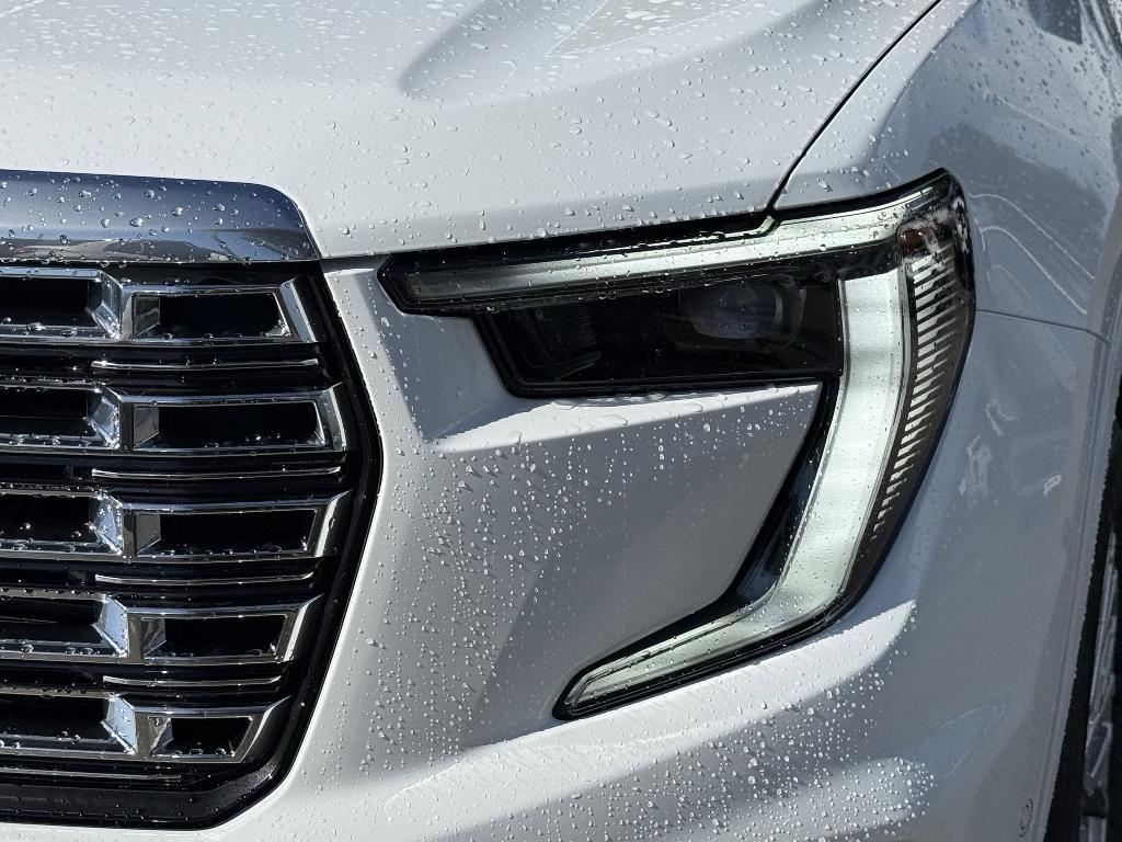 new 2026 GMC Acadia car, priced at $60,178