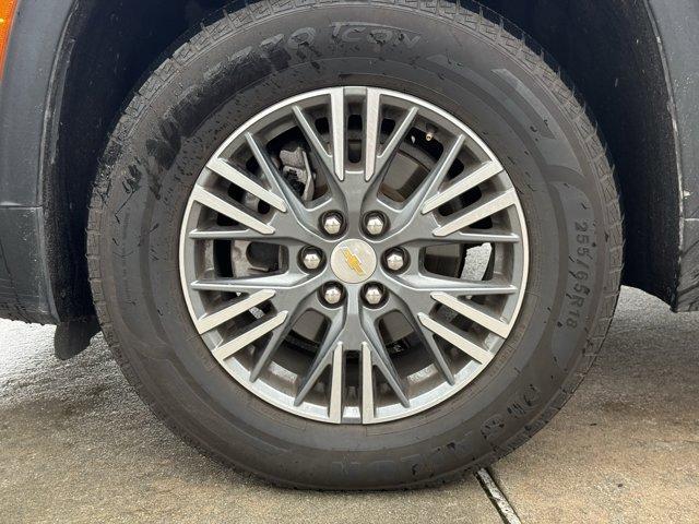 used 2024 Chevrolet Traverse car, priced at $32,024