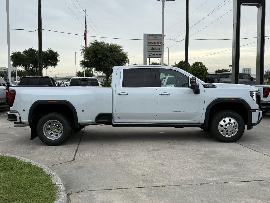 new 2026 GMC Sierra 3500 car, priced at $103,815
