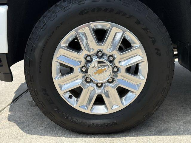 used 2024 Chevrolet Silverado 2500 car, priced at $70,025