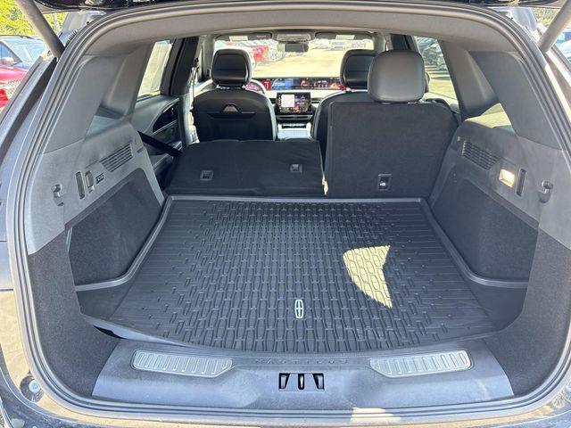 new 2025 Lincoln Nautilus car, priced at $64,137