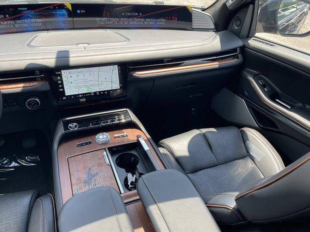 new 2026 Lincoln Navigator car, priced at $112,045